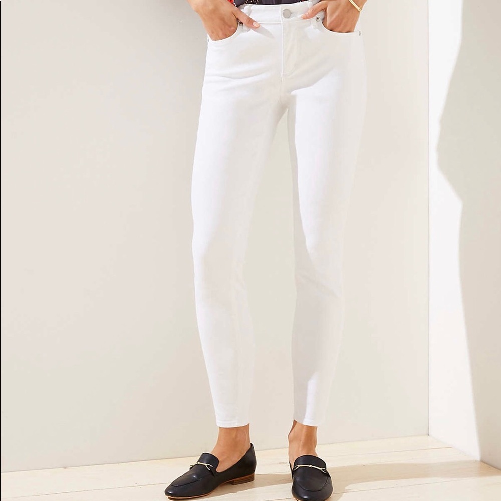 LOFT Curvy Skinny Crop White Jeans - Size 30/10